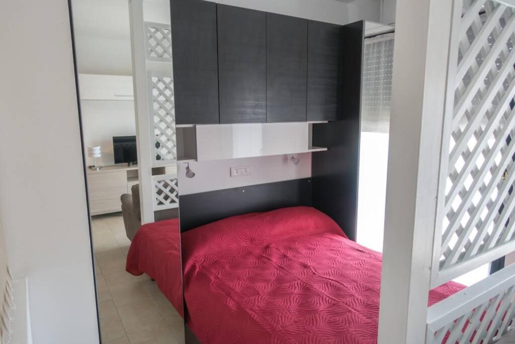 Apartment Victoria, Cozy Studio Flat Near Leonardo Academy Sesto Calende Εξωτερικό φωτογραφία