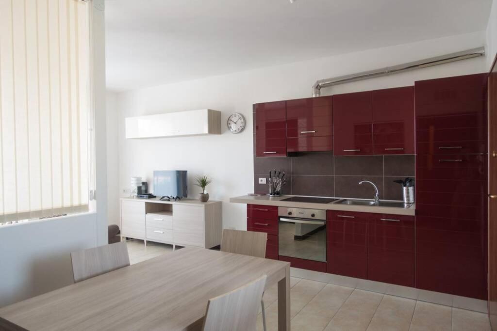 Apartment Victoria, Cozy Studio Flat Near Leonardo Academy Sesto Calende Εξωτερικό φωτογραφία